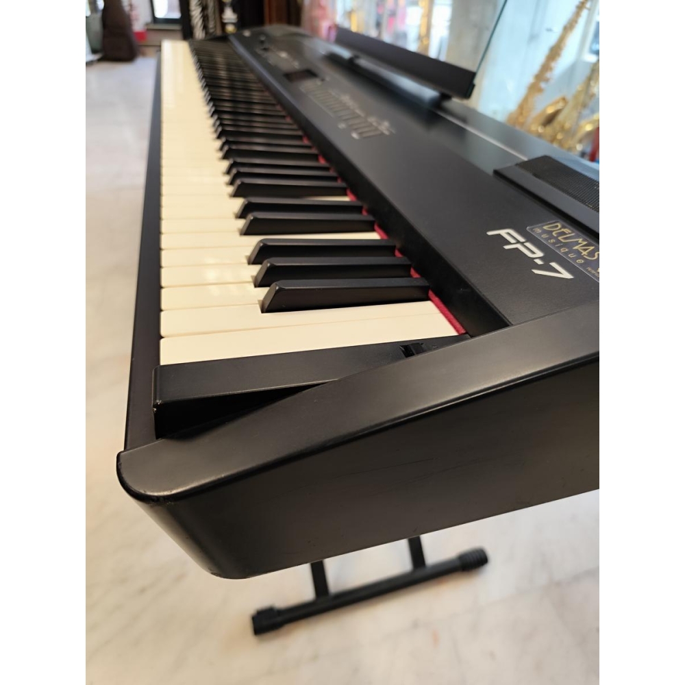 Roland FP-7 Piano numérique portable