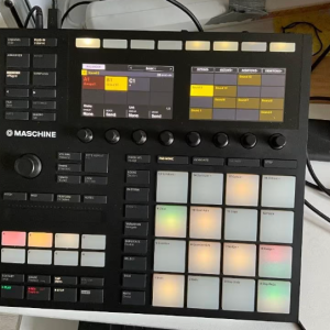 Native Instruments Maschine MK3