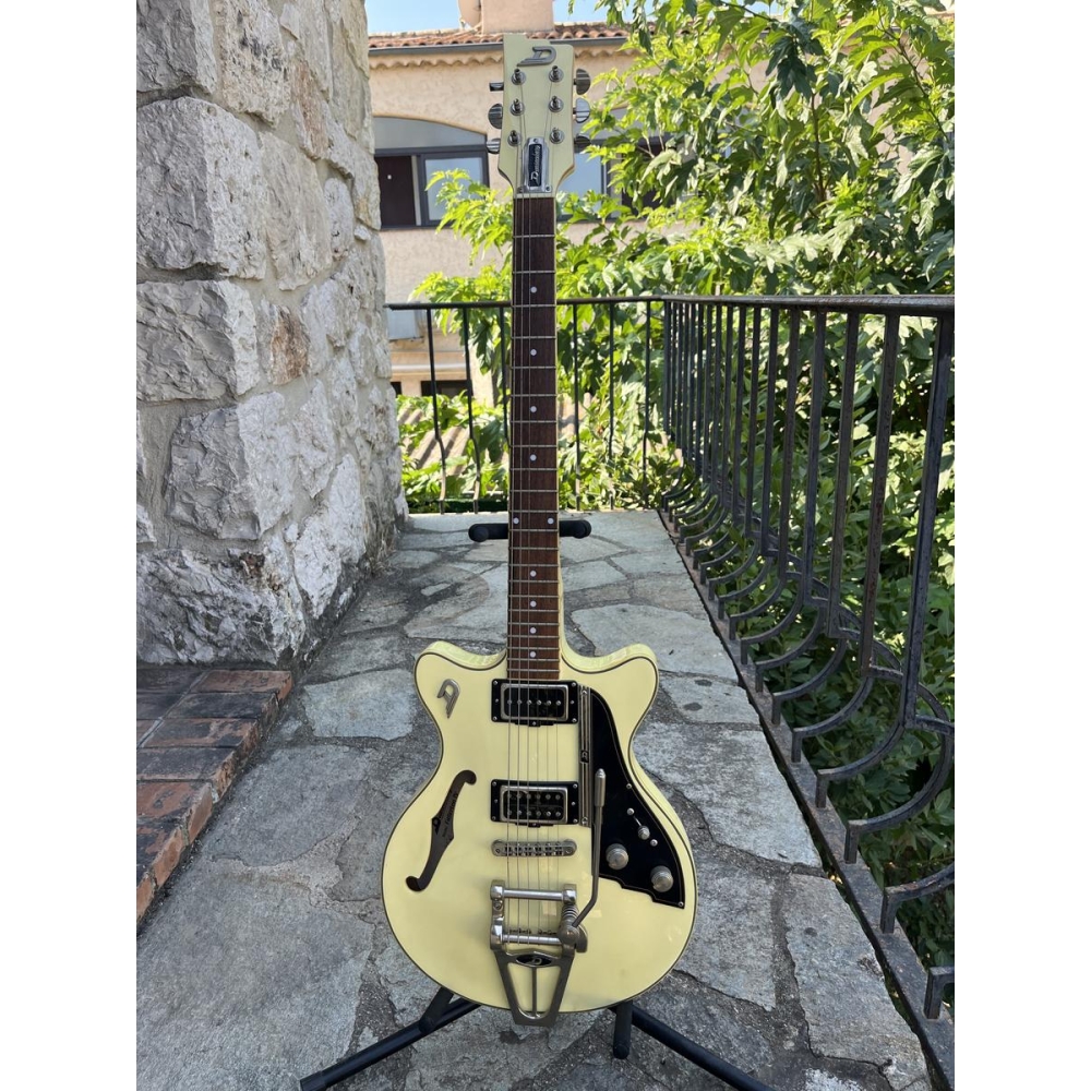 Duesenberg Fullerton TV Vintage White