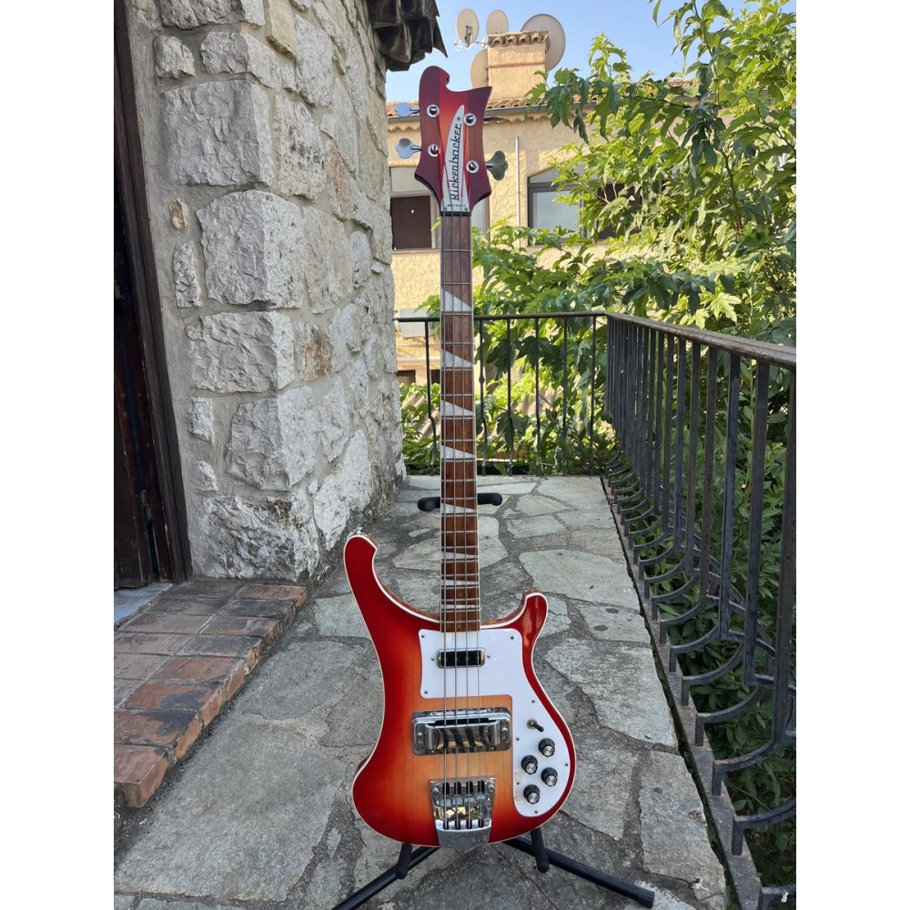 Rickenbacker 4003