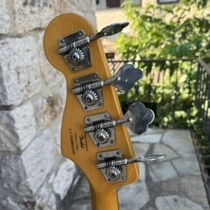 Fender Jazz Bass