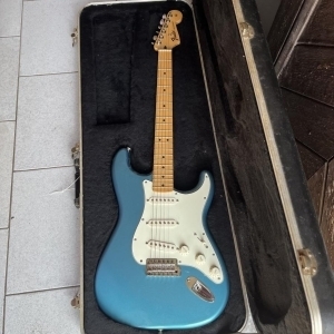 Fender Stratocaster Standard