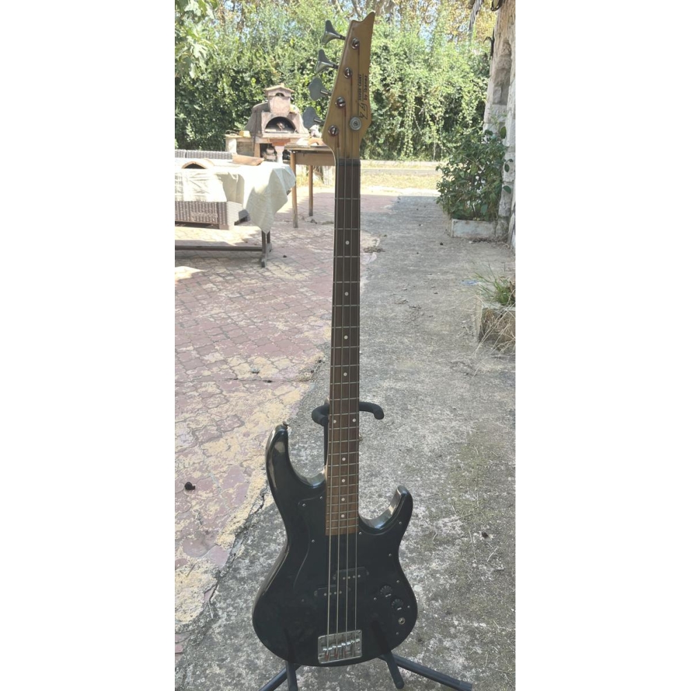 Ibanez Z Silver Cadet Bass by Ibanez