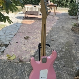 Stagg Strat rose