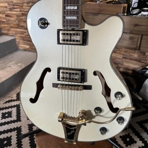 Epiphone Royal Swingster PW Limited Edition