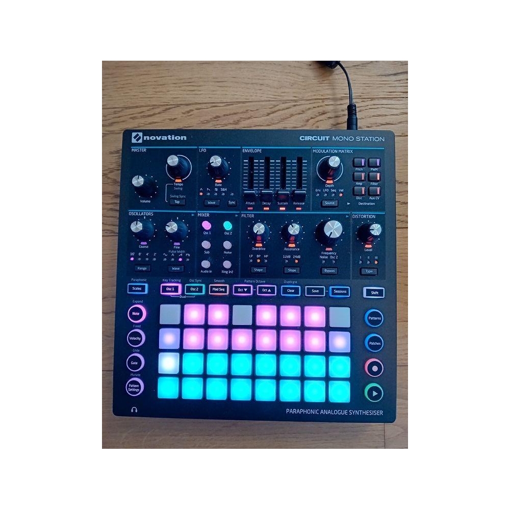 Novation Circuit Mono Station