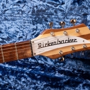 Rickenbacker 350 Mappleglo