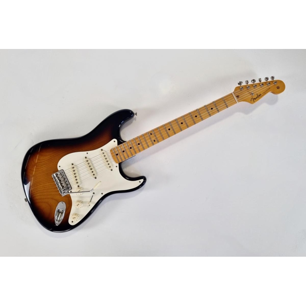 Fender Eric Johnson Signature '54 "Virginia" Stratocaster