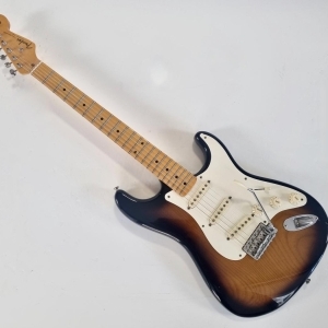 Fender Eric Johnson Signature '54 "Virginia" Stratocaster