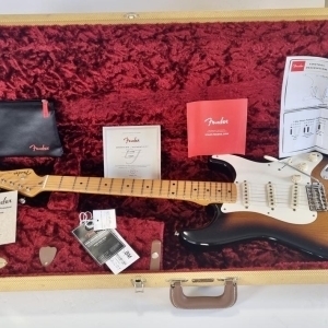 Fender Eric Johnson Signature '54 "Virginia" Stratocaster