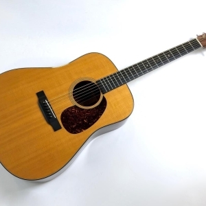 Martin Standard Series D-18