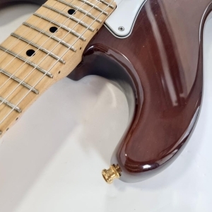 Fender Stratocaster with 3-Bolt Neck, Maple Fretboard