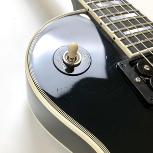 Gibson Les Paul Custom with Chrome Hardware