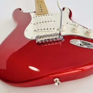 Fender Player Stratocaster with Maple Fretboard