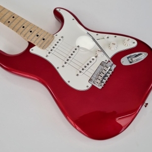 Fender Player Stratocaster with Maple Fretboard