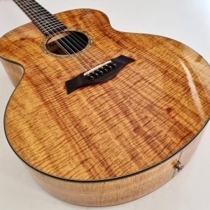 Taylor K65ce