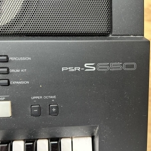 Yamaha Clavier  PSR S650