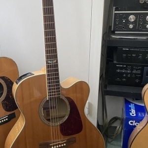 TAKAMINE GJ72CE-NAT Guitare