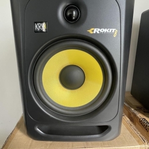 KRK Rokit 8 G3