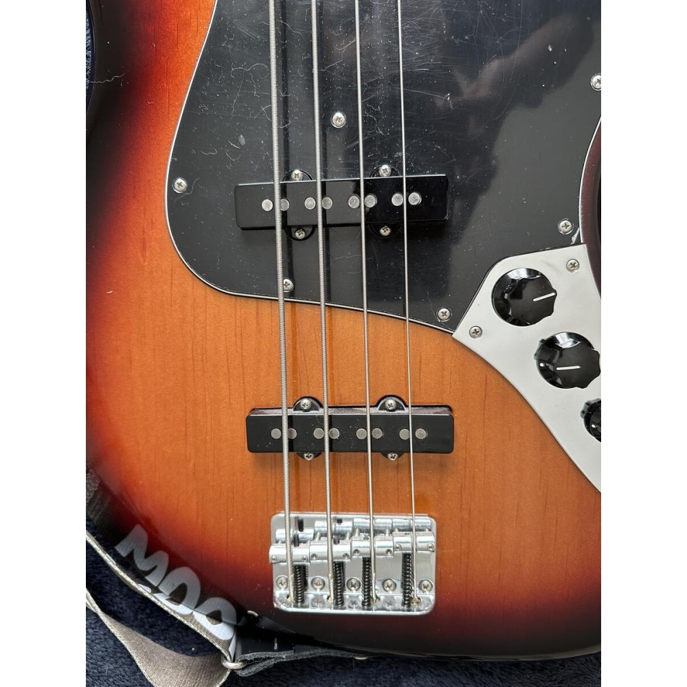 Fender Jazz Bass Vintera 70’