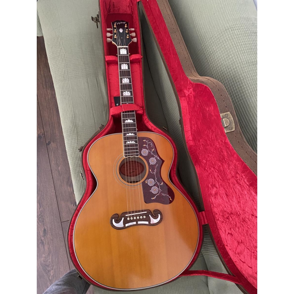 Epiphone EJ 200  Masterbuilt