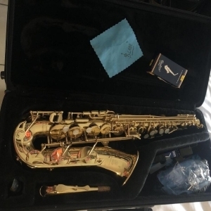 Yamaha YAS275 - saxophone alto