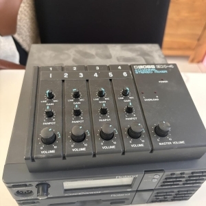 Roland E-56 + expandeur