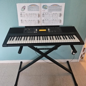 Yamaha PSR E363