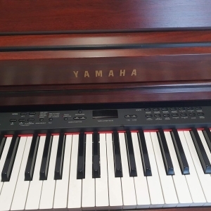 Piano Yamaha CLP430-M