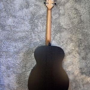 Guitare acoustique T70A Black Satin (BLS) en parfait état