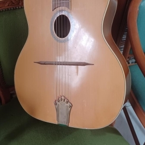 Art Luthier Guitare jazz manouche