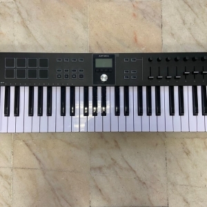 Arturia Keylab Essential 49