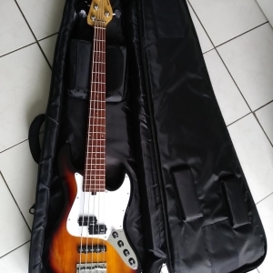 Sadowsky MetroExpress Hybrid P/J Bass, 5-String