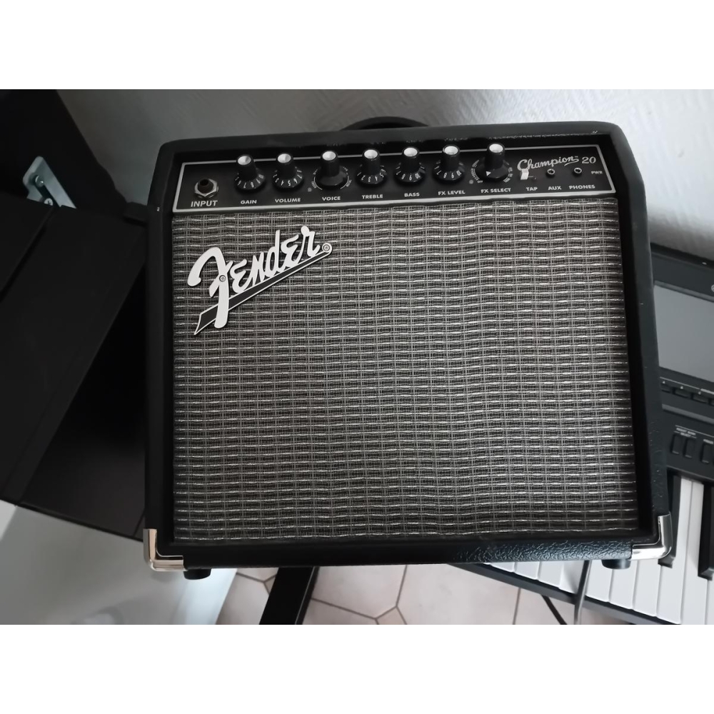 Fender Champion 20 combo guitare