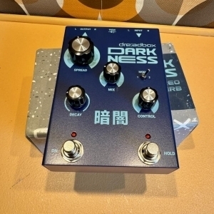 Dreadbox Darkness / Pédale de réverbération stéréo