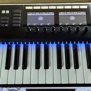 Native Instruments Komplete Kontrol S61 mk2