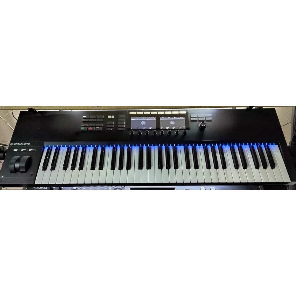 Native Instruments Komplete Kontrol S61 mk2