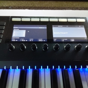 Native Instruments Komplete Kontrol S61 mk2