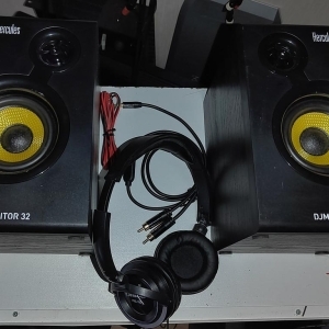 Hercules dj monitor 32 + casque