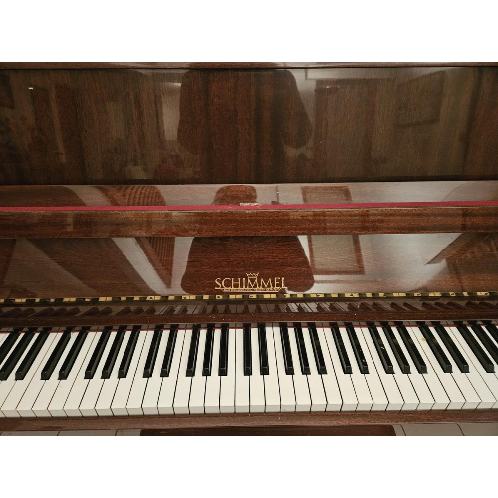 Schimmel piano droit