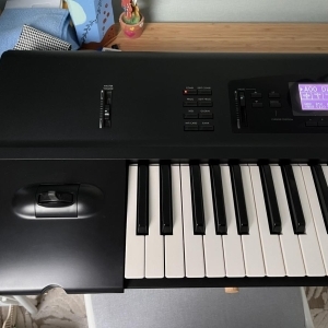 Korg 01/W révisé et écran neuf