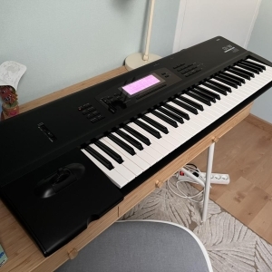 Korg 01/W révisé et écran neuf