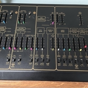 ARP ODYSSEY 2811 MK2 révisé en parfait état transformé en module