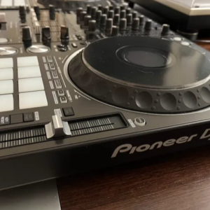 Contrôleur DJ –Pioneer DDJ 1000