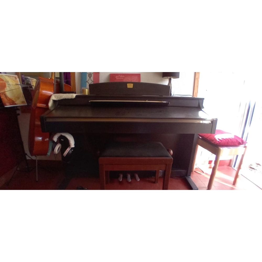 Yamaha Clavinova Piano droit numérique