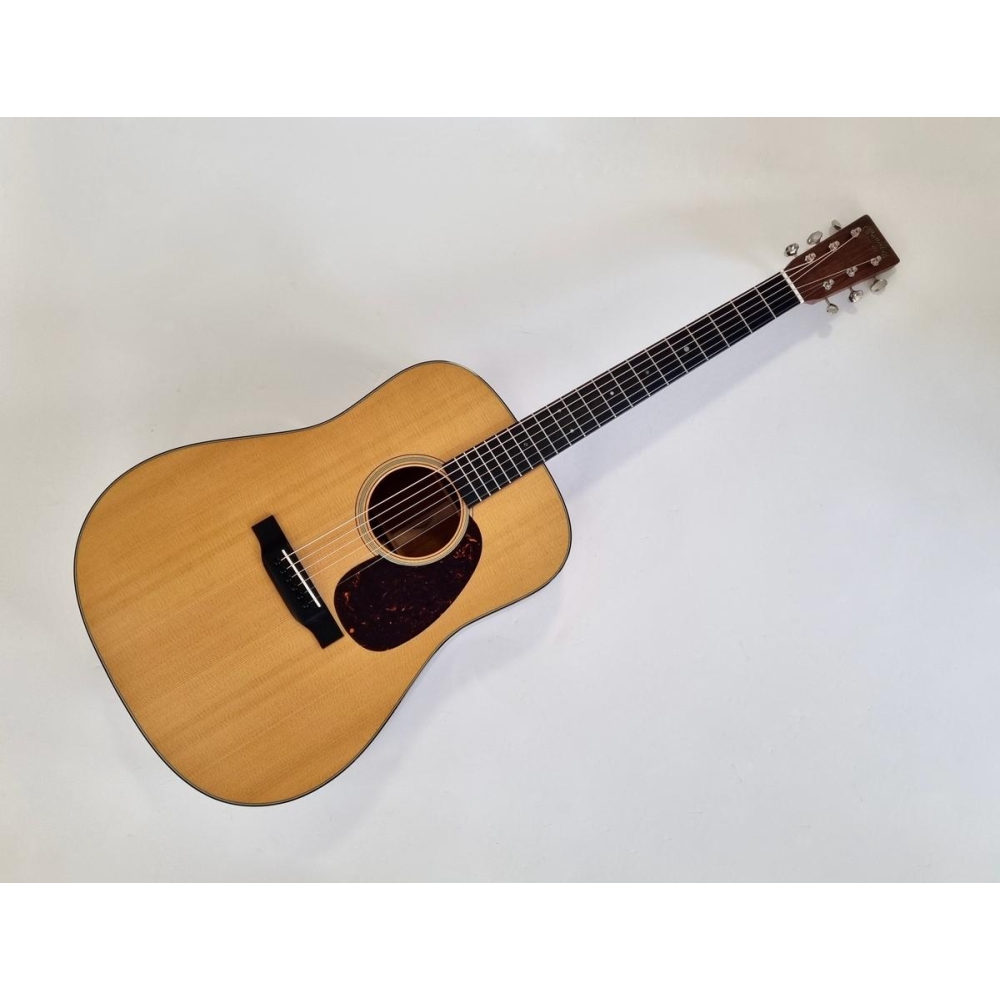 Martin Standard Series D-18 Natural 2018