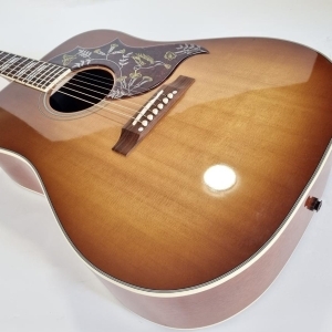 Gibson Hummingbird Standard 2015 Heritage Cherry Sunburst