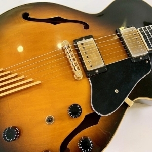 Gibson Howard Roberts Fusion III 1992 Vintage Sunburst