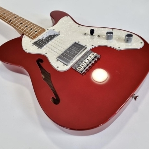 Fender Vintera '70s Telecaster Thinline with Maple Fretboard 2019 Candy Apple Red