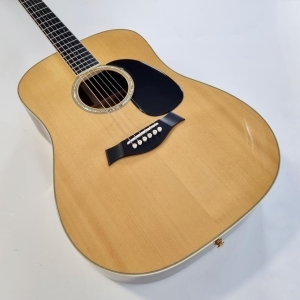 Taylor DN7 Natural 2012 Dreadnought